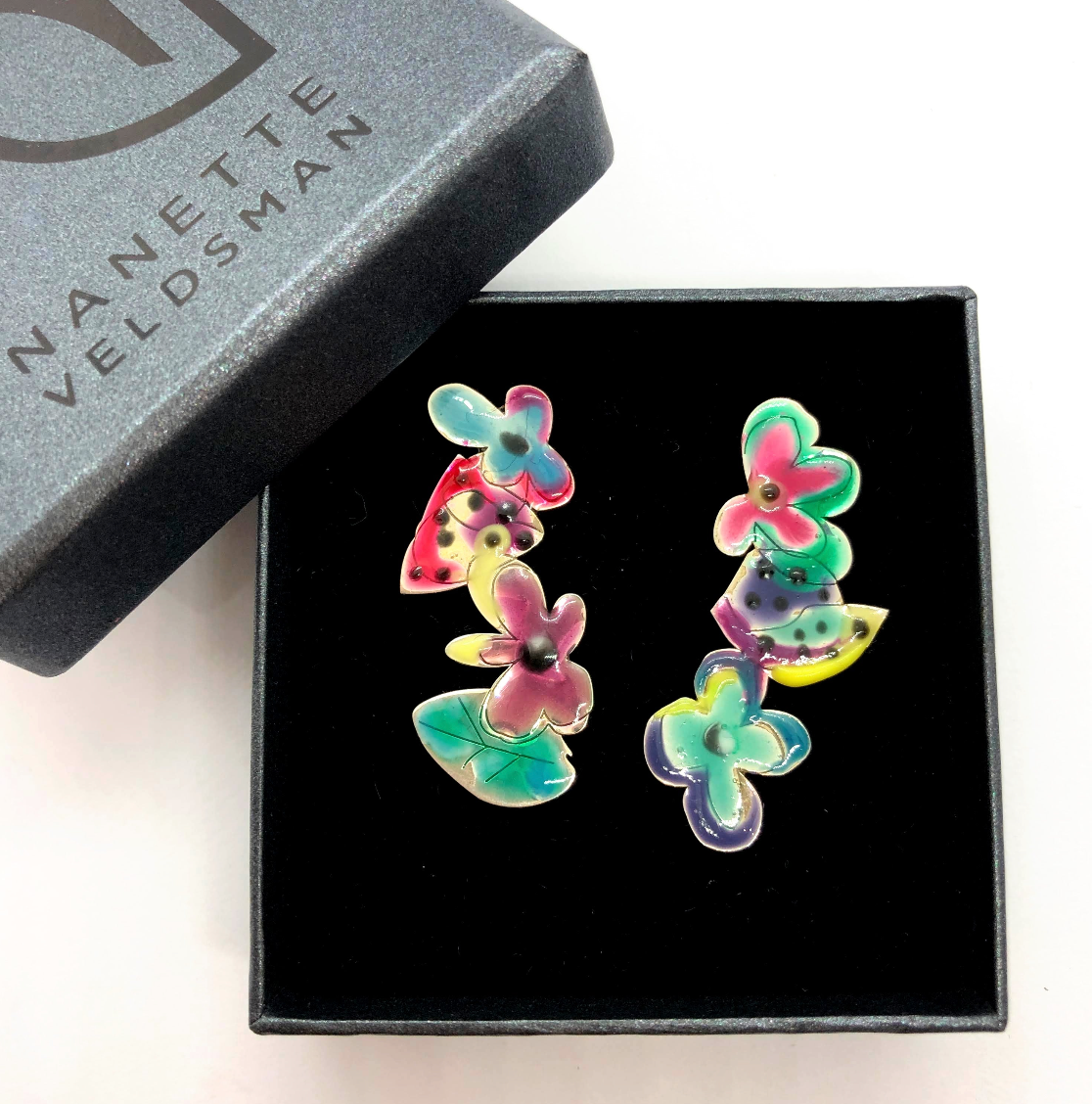 Sleeping Man Flowers - Earrings