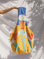 Load image into Gallery viewer, Flower Reversible Sling Bag
